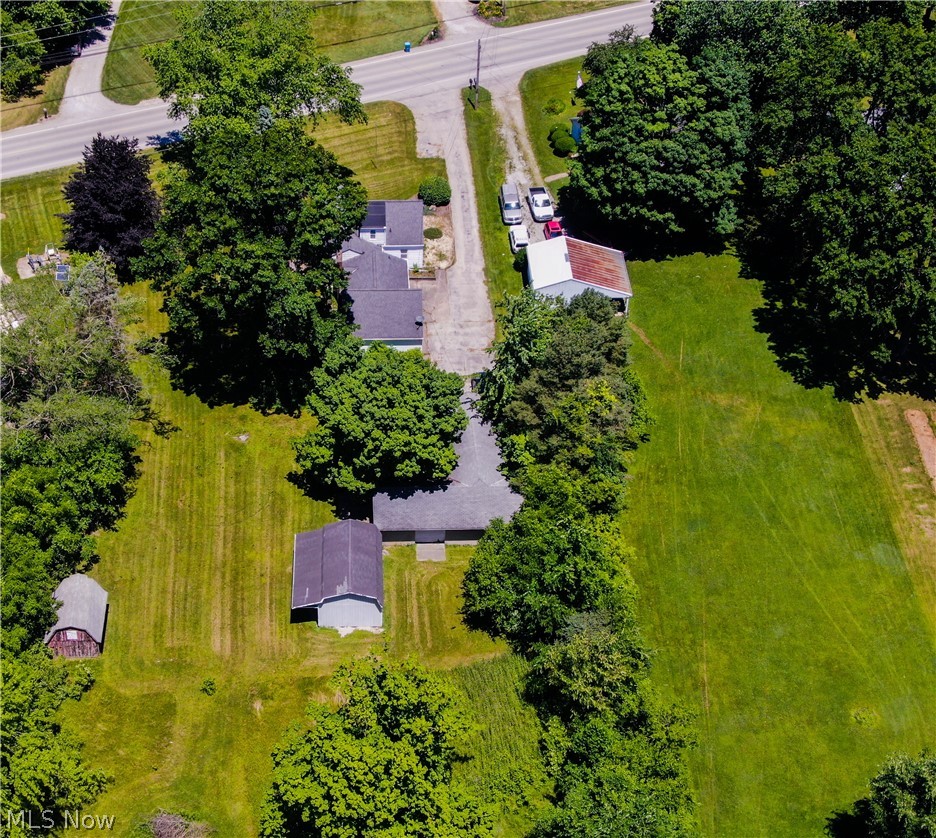40037 Butternut Ridge Road Elyria, OH 44035 - Photo 6 of 32