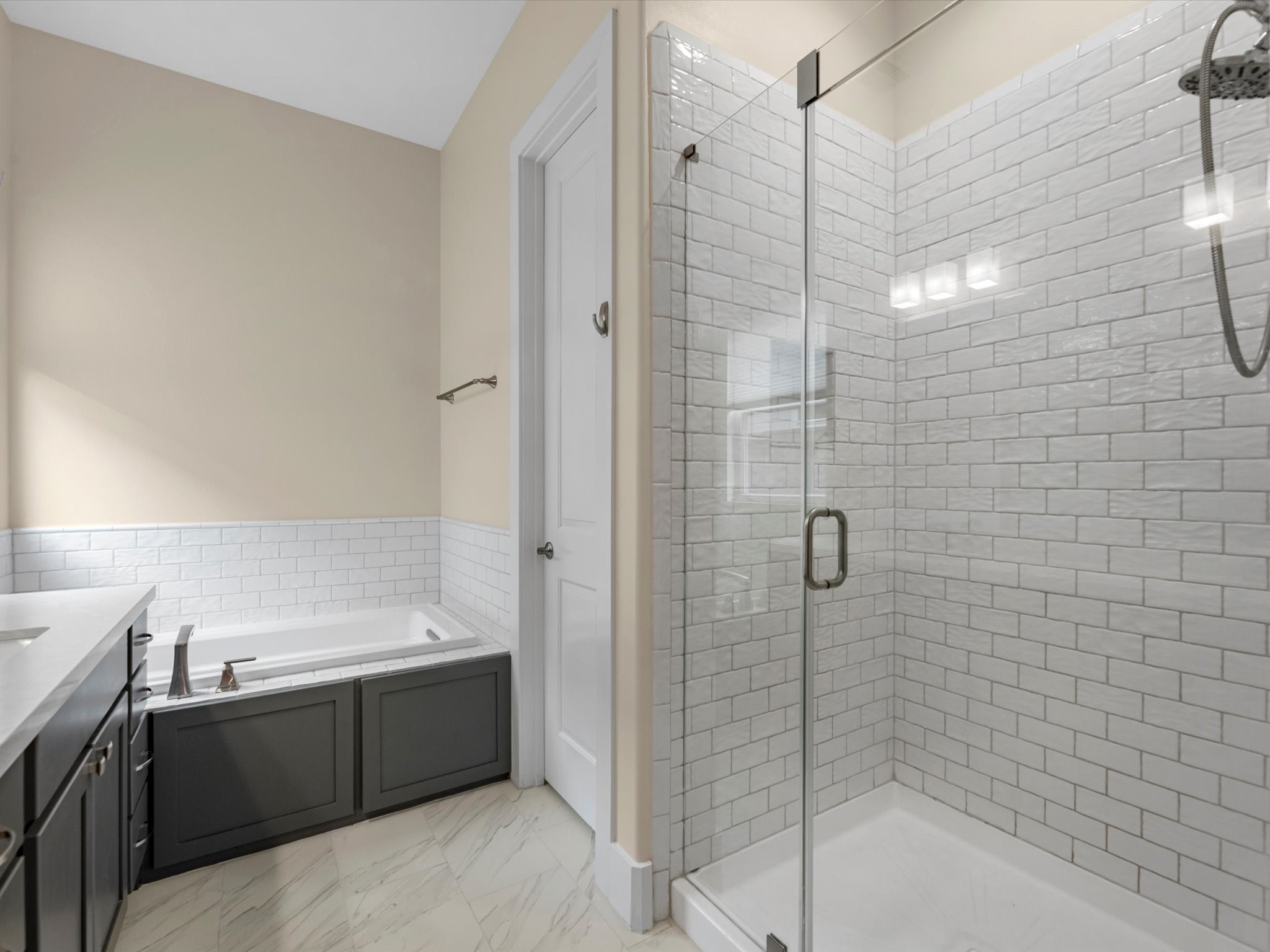 55 Red Harper Drive Spring, TX 77389 - Photo 13 of 28 a bathroom with a shower and a sink