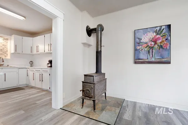 $362,000 | 85 West Washington Avenue, Cambridge, ID 83610