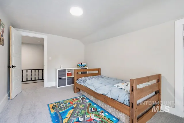 $367,000 | 85 West Washington Avenue, Cambridge, ID 83610