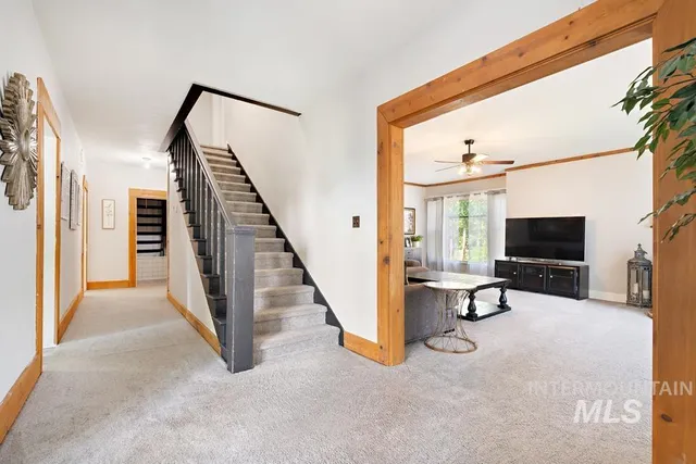 $367,000 | 85 West Washington Avenue, Cambridge, ID 83610