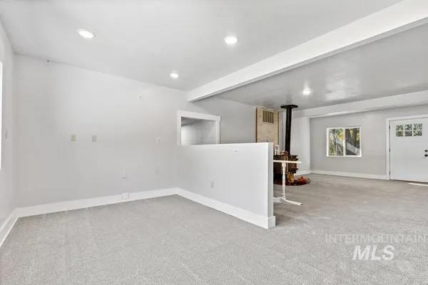 $362,000 | 85 West Washington Avenue, Cambridge, ID 83610