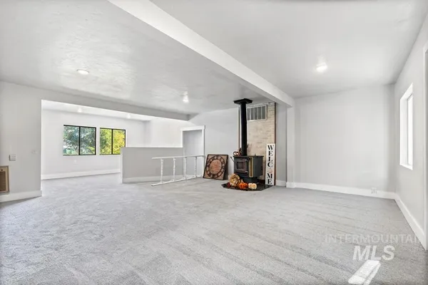 $362,000 | 85 West Washington Avenue, Cambridge, ID 83610