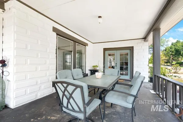 $362,000 | 85 West Washington Avenue, Cambridge, ID 83610