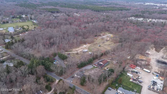 a aerial view of house with outdoor space