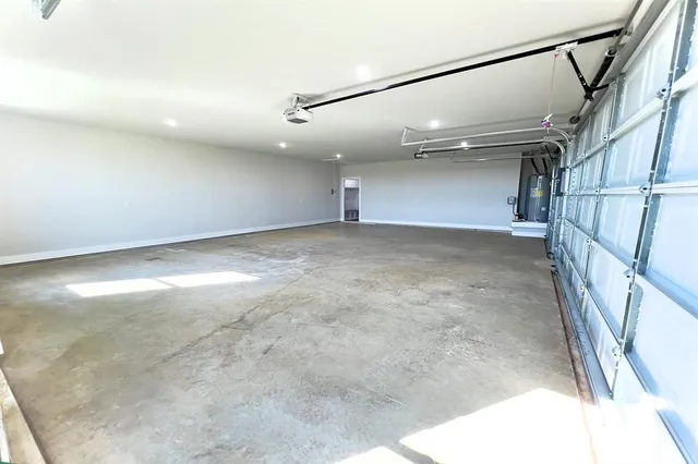 $580,000 | 1029 Freedom Court, Weatherford, TX 76088