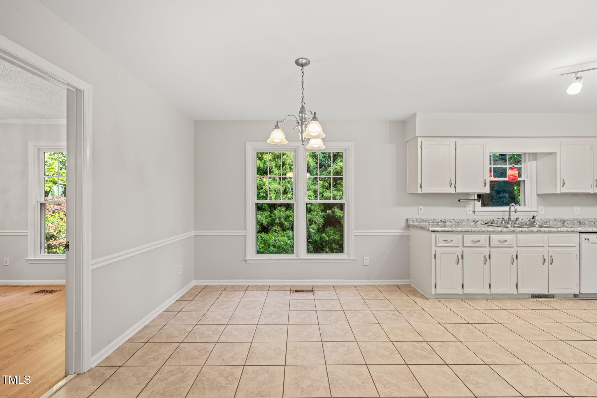 5212 Badham Place Raleigh, NC 27609 - Photo 19 of 40 Breakfast (1)
