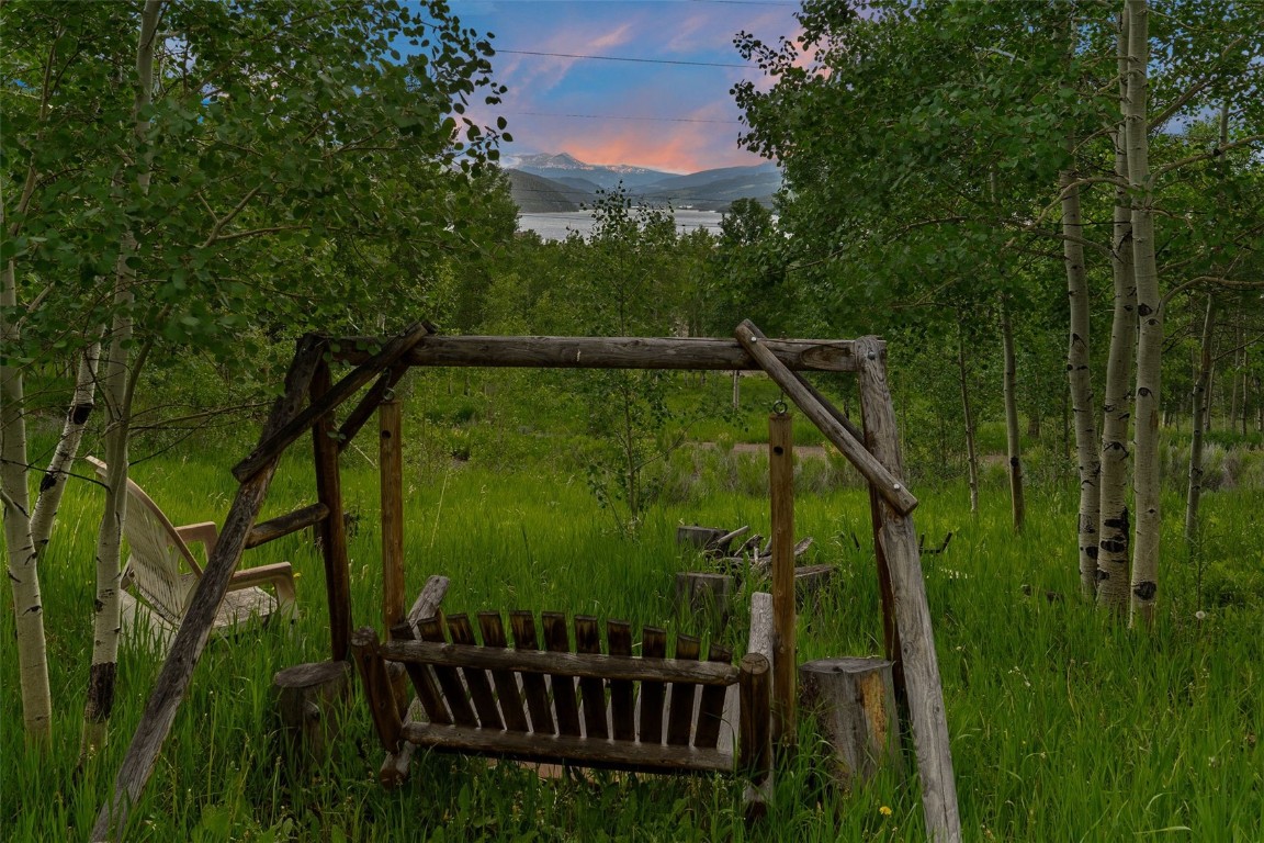 473 J Road Silverthorne, CO 80498 - Photo 23 of 38 a view of a balcony