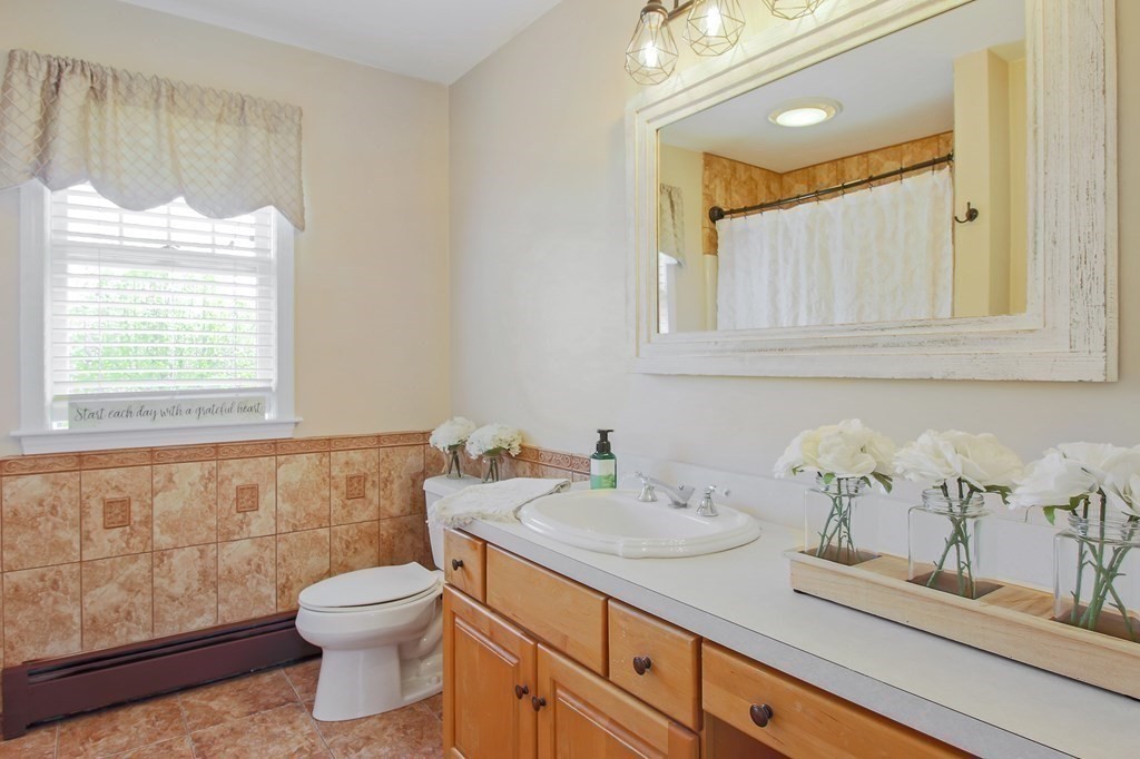 14 Rice Road Auburn, MA 01501 - Photo 25 of 42 Gallery Image 25