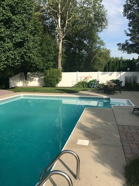 14 Rice Road Auburn, MA 01501 - Photo 35 of 42 Gallery Image 35