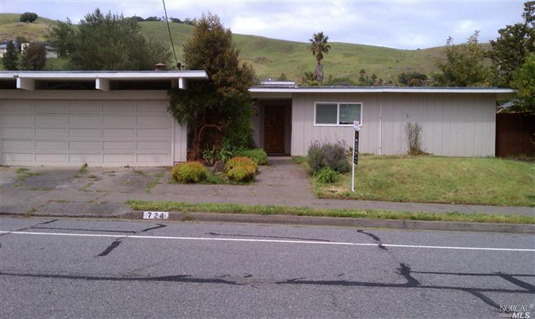 724 Del Ganado Road San Rafael, CA 94903 - Photo 1 of 1 front view of a house with a yard