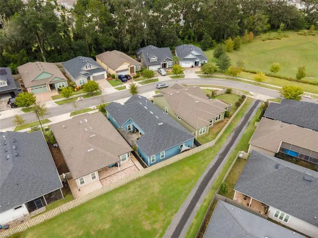 $527,000 | 13661 Northwest 12th Place, Newberry, FL 32669