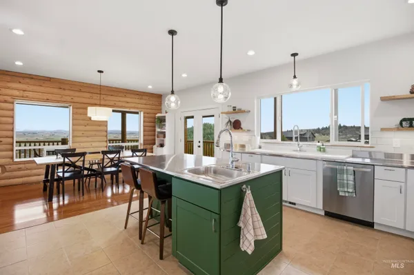 $1,385,000 | 1003 Katnook Lane, Moscow, ID 83843
