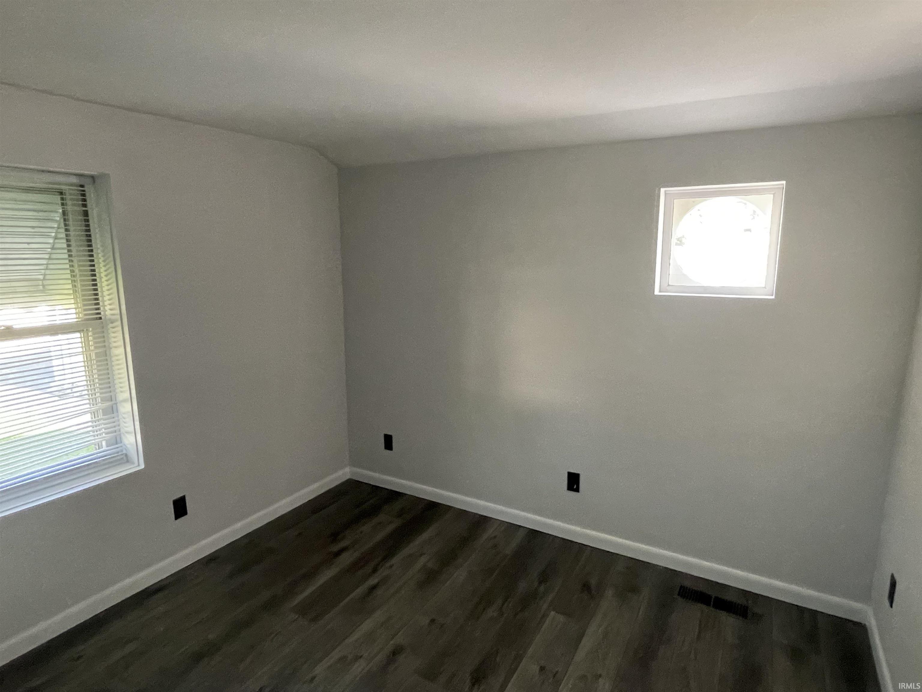 620 West Dixie Street Bloomington, IN 47403 - Photo 14 of 27