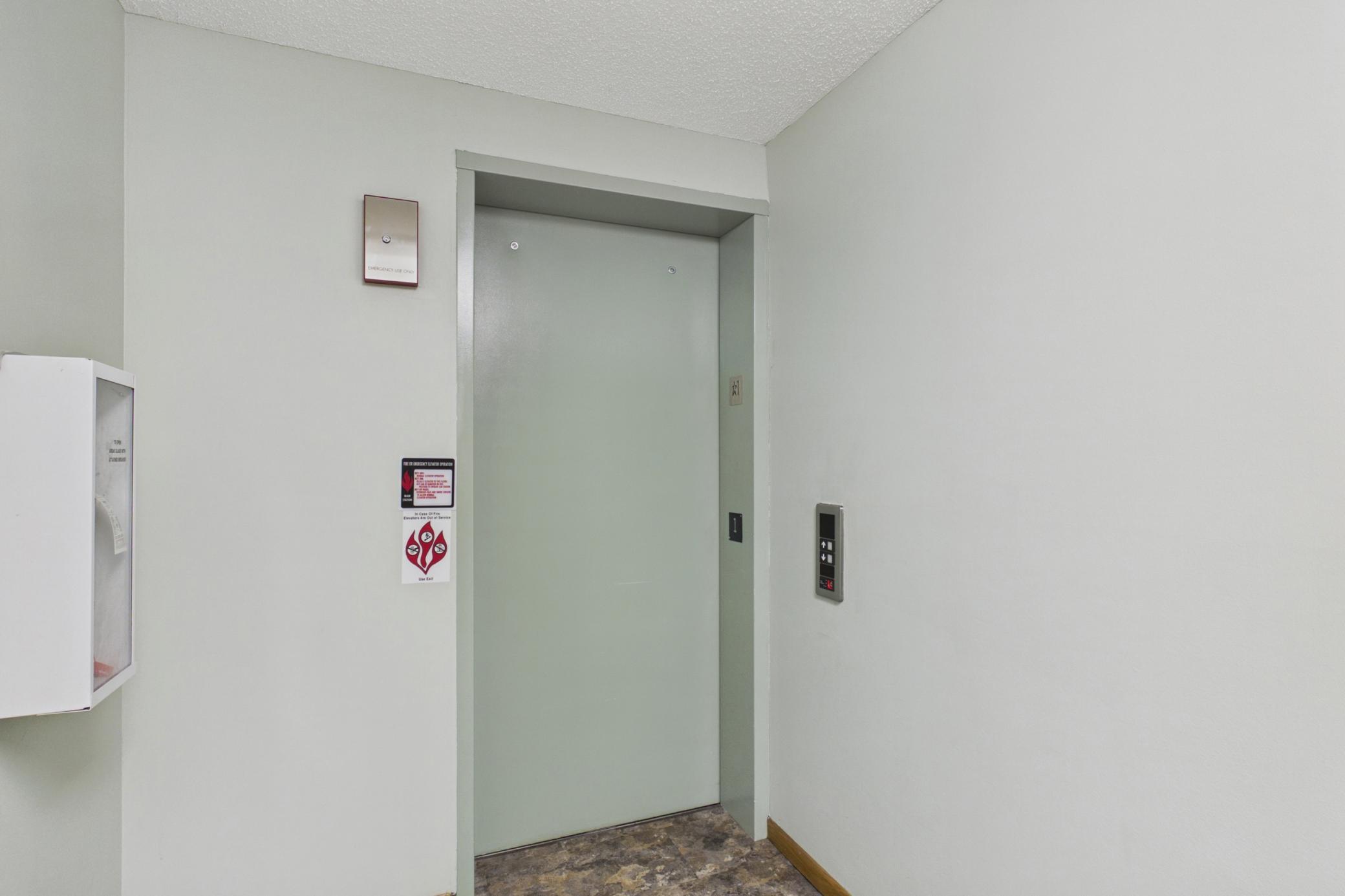760 County Rd F West, Unit 702 Shoreview, MN 55126 - Photo 18 of 21