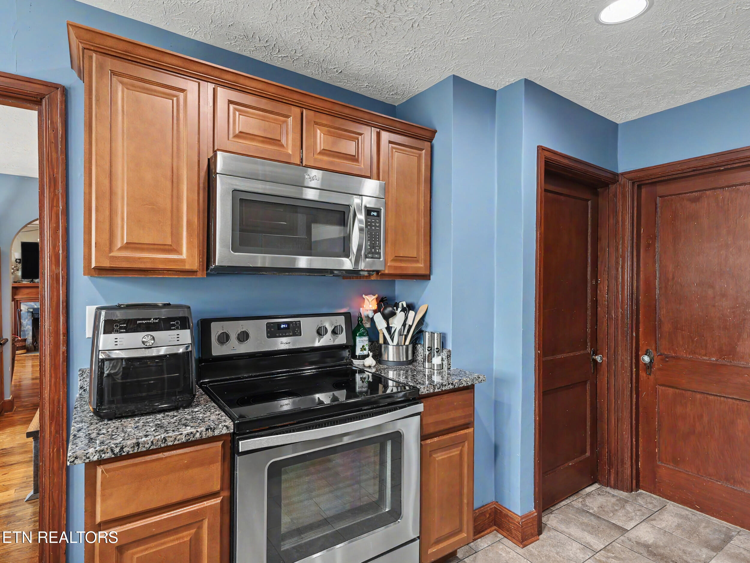 860 Gilbert Street Alcoa, TN 37701 - Photo 14 of 41 13_img_6510
