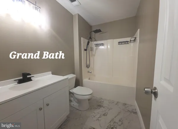 $2,100 | 3355 Jonathan Court, Waldorf, MD 20602