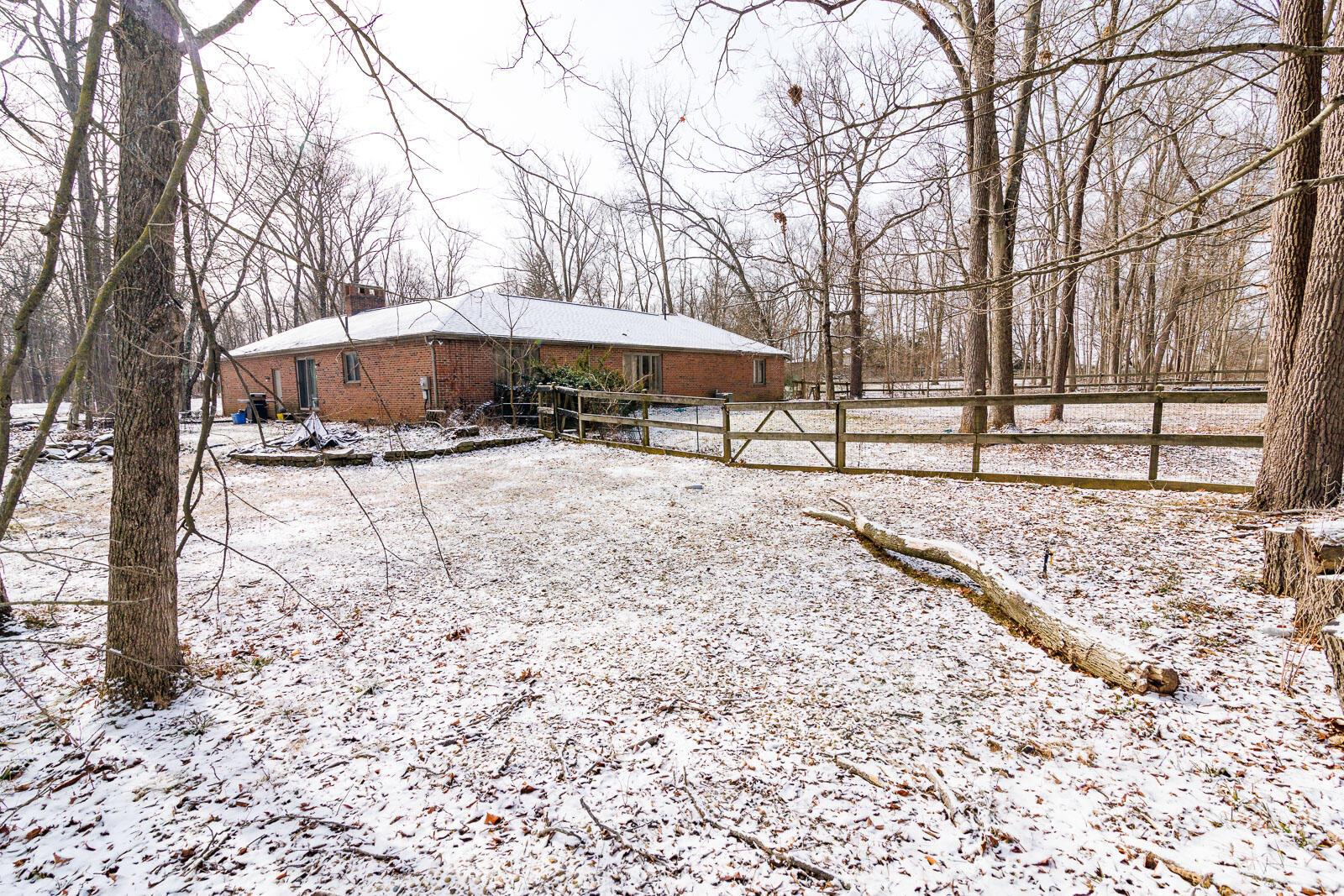 2414 Carriage Road Powell, OH 43065 - Photo 17 of 46 2414 Carriage-17