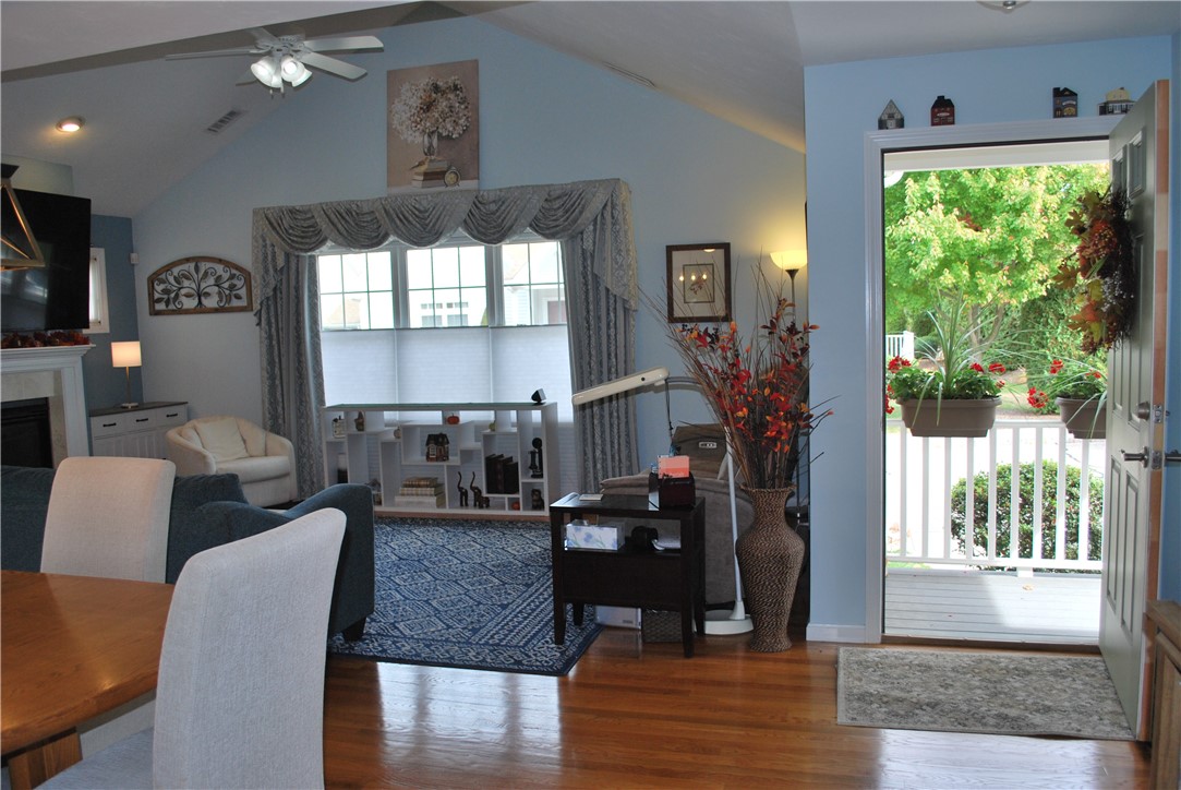 500 Mendon Road, Unit 214 Cumberland, RI 02864 - Photo 11 of 24