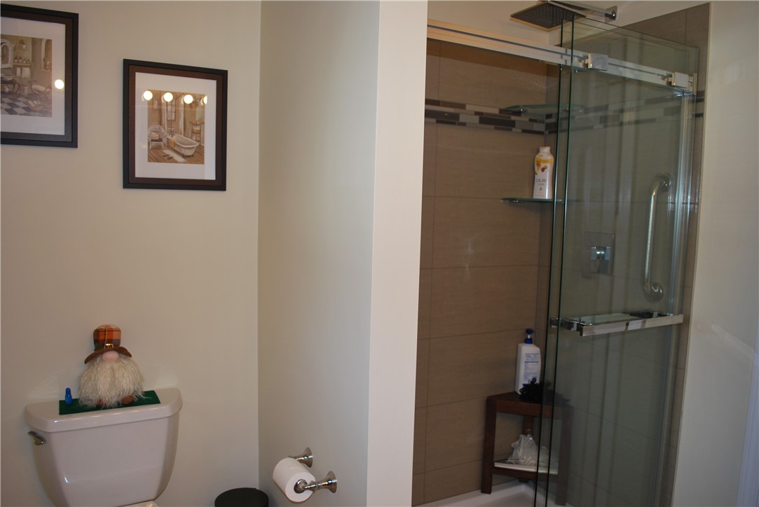 500 Mendon Road, Unit 214 Cumberland, RI 02864 - Photo 19 of 24