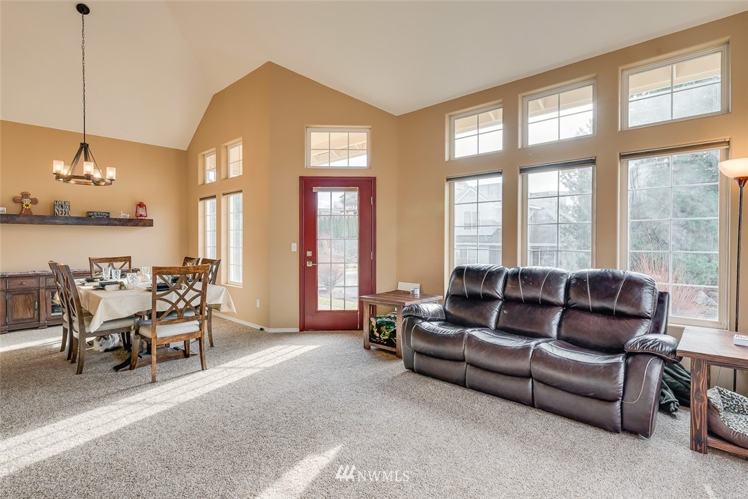 3629 Burchvale Road Wenatchee, WA 98801 - Photo 12 of 36 Gallery Image 12