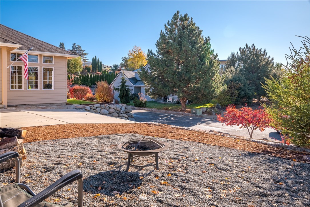 3629 Burchvale Road Wenatchee, WA 98801 - Photo 10 of 36 Gallery Image 10