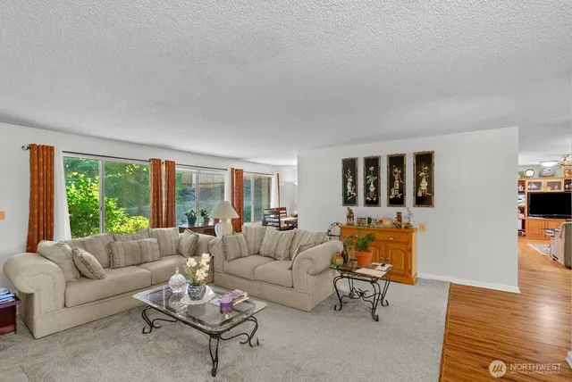 $639,000 | 2205 Blaine Circle Southeast, Renton, WA 98055