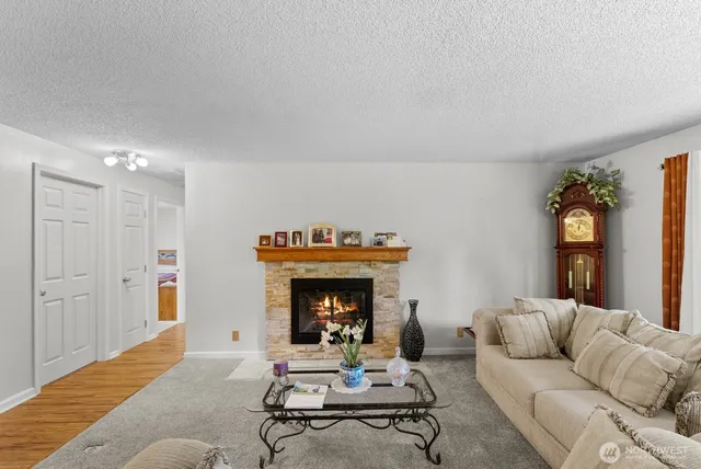 $639,000 | 2205 Blaine Circle Southeast, Renton, WA 98055