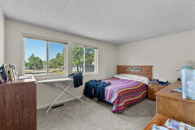 $639,000 | 2205 Blaine Circle Southeast, Renton, WA 98055