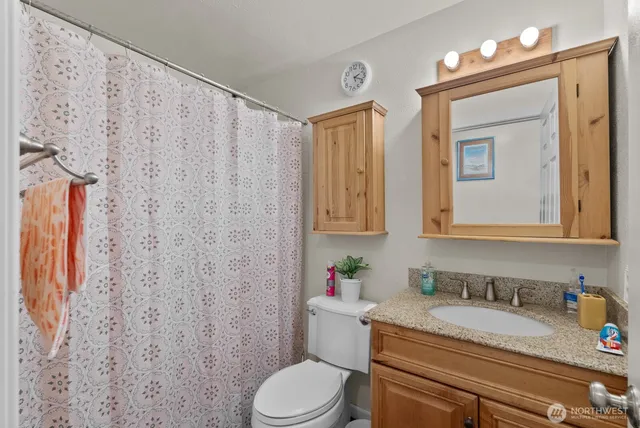 $639,000 | 2205 Blaine Circle Southeast, Renton, WA 98055