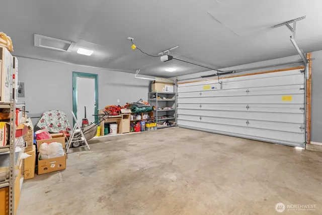 $639,000 | 2205 Blaine Circle Southeast, Renton, WA 98055