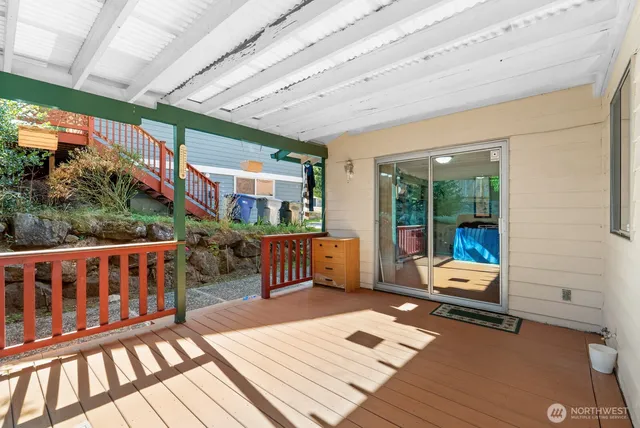 $639,000 | 2205 Blaine Circle Southeast, Renton, WA 98055