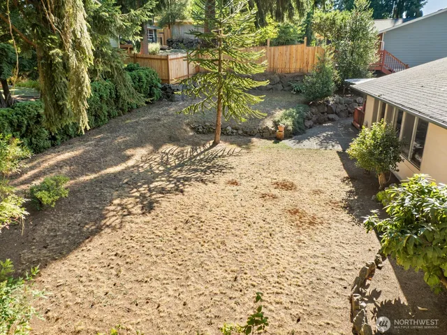 $639,000 | 2205 Blaine Circle Southeast, Renton, WA 98055