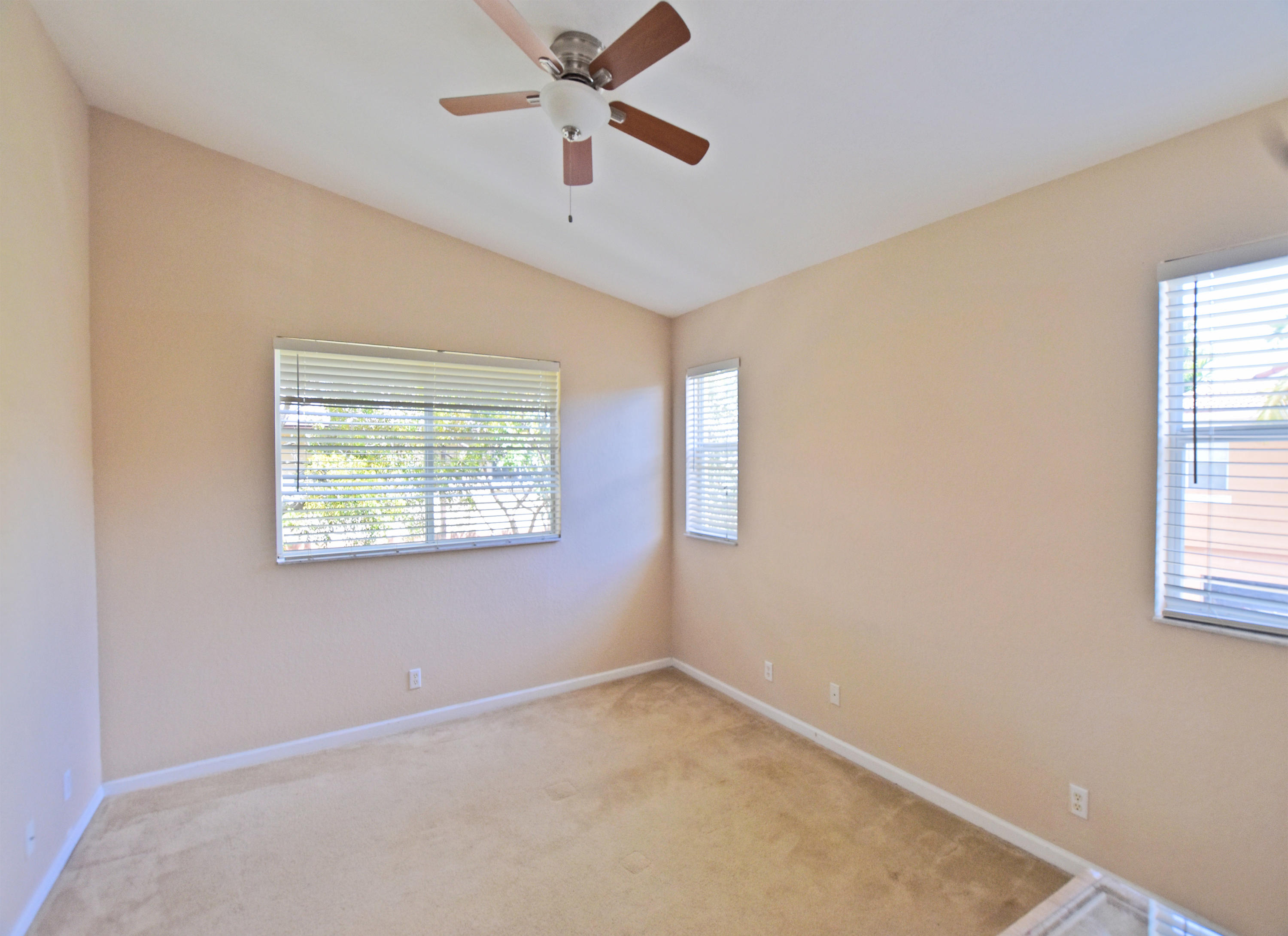 1703 Terracotta Drive Riviera Beach, FL 33404 - Photo 7 of 19 pic8