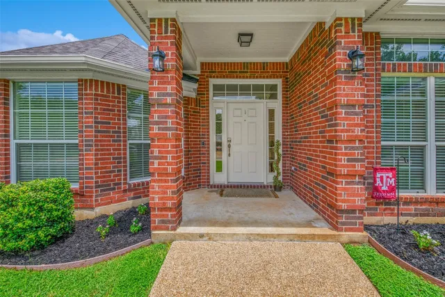 $398,000 | 6201 Cromwell Court, Bryan, TX 77802