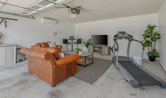 $398,000 | 6201 Cromwell Court, Bryan, TX 77802