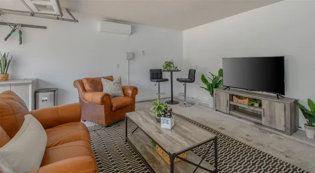 $398,000 | 6201 Cromwell Court, Bryan, TX 77802