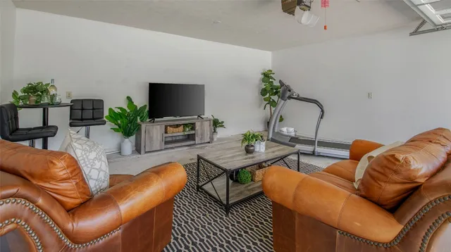 $398,000 | 6201 Cromwell Court, Bryan, TX 77802