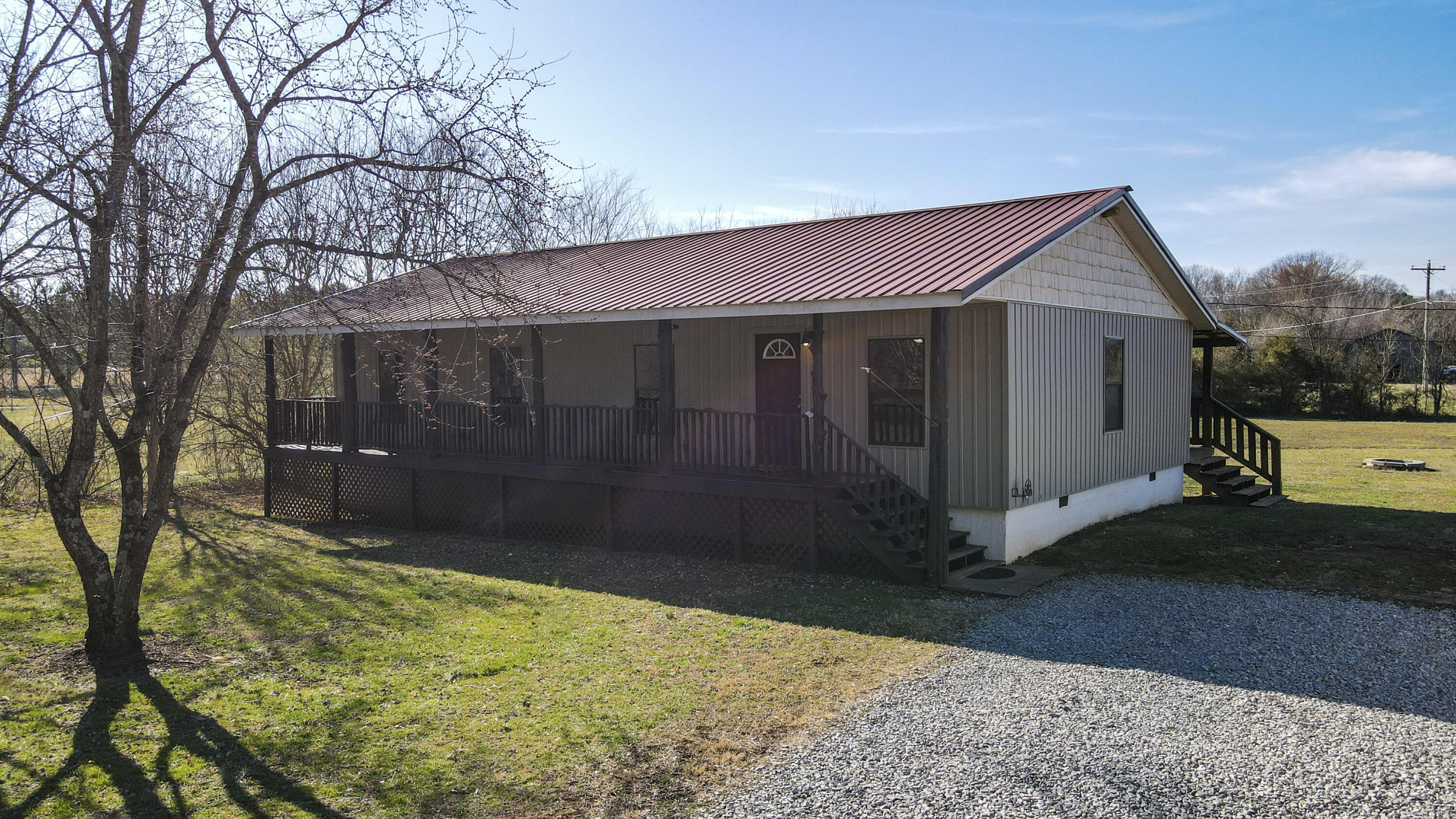 1089 Thomas Road Benton, TN 37307 - Photo 4 of 37 4-DJI_0893