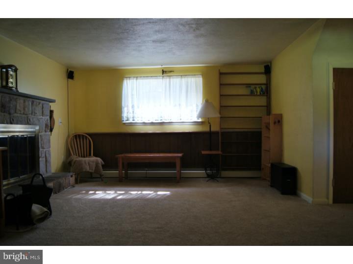1195 Miller Road Pottstown, PA 19465 - Photo 15 of 23 Family Room