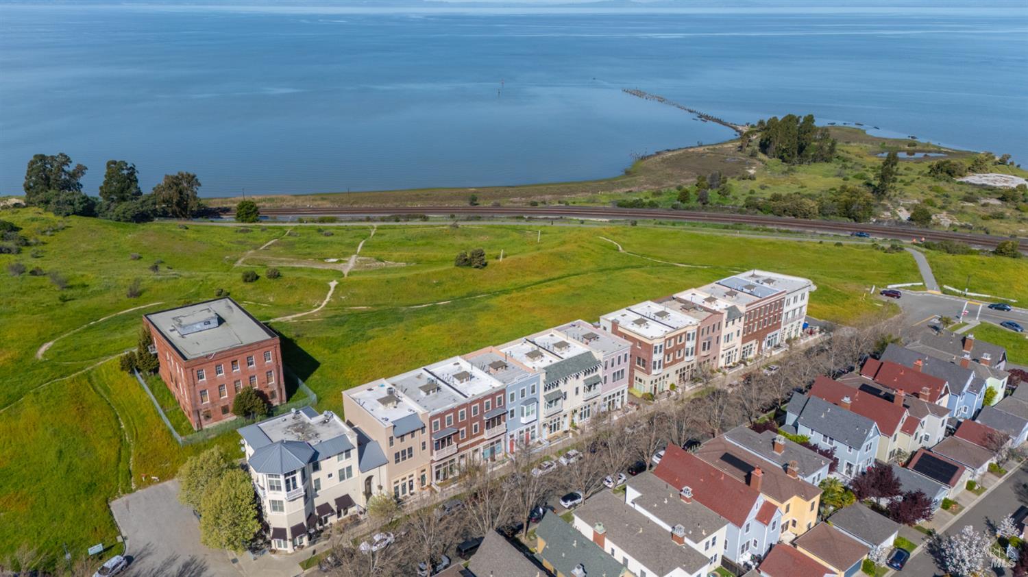 215 Apollo, Unit 1 Hercules, CA 94547 - Photo 58 of 60