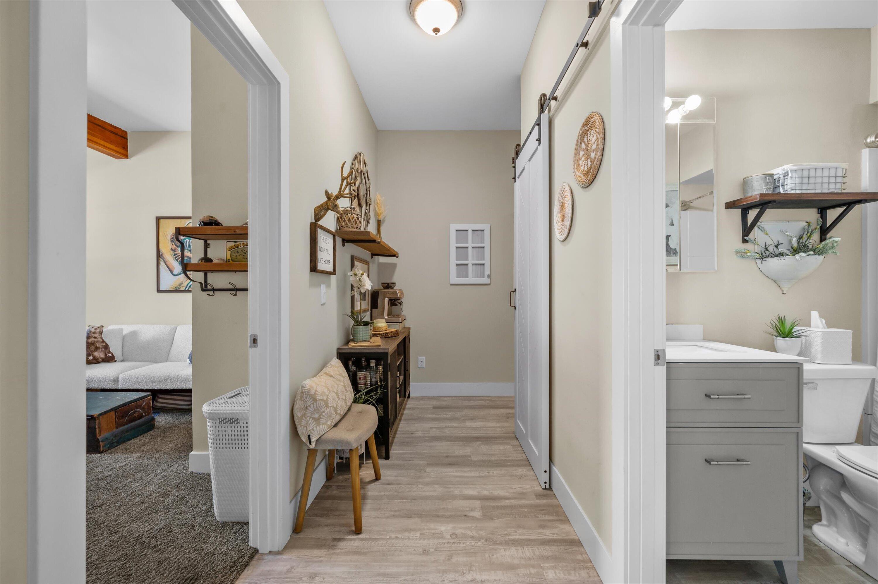 100 Main Street, Unit 102 Pewaukee, WI 53072 - Photo 15 of 30 06-DSC0229