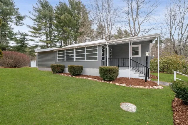 $225,000 | 3 Natureway Circle, Halifax, MA 02338