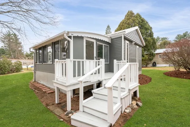 $225,000 | 3 Natureway Circle, Halifax, MA 02338