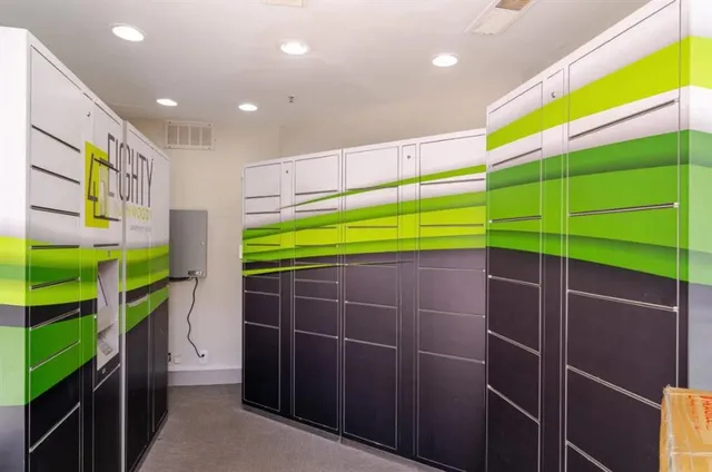 a view of walk in closet