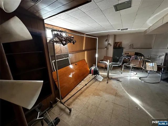 $400,000 | 538 Dietz Street, Roselle, NJ 07203