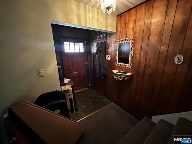 $400,000 | 538 Dietz Street, Roselle, NJ 07203