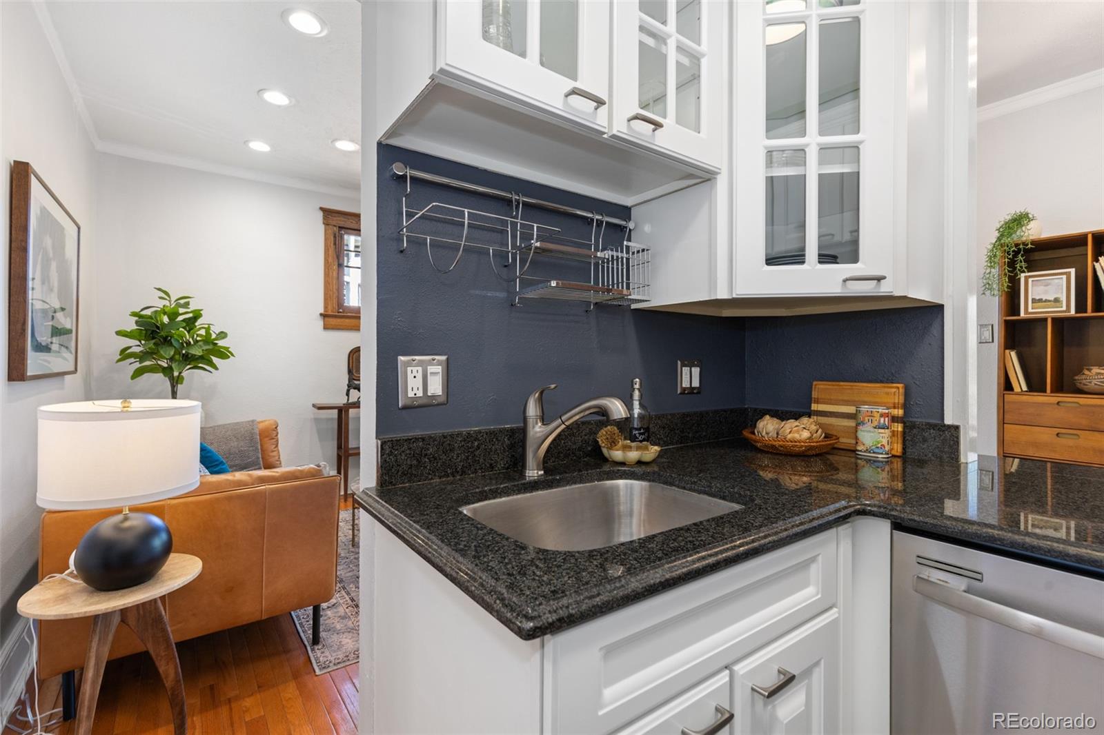 1401 Fillmore Street, Unit 3 Denver, CO 80206 - Photo 10 of 33