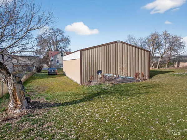 $390,000 | 49 South 4th Street West, Preston, ID 83263