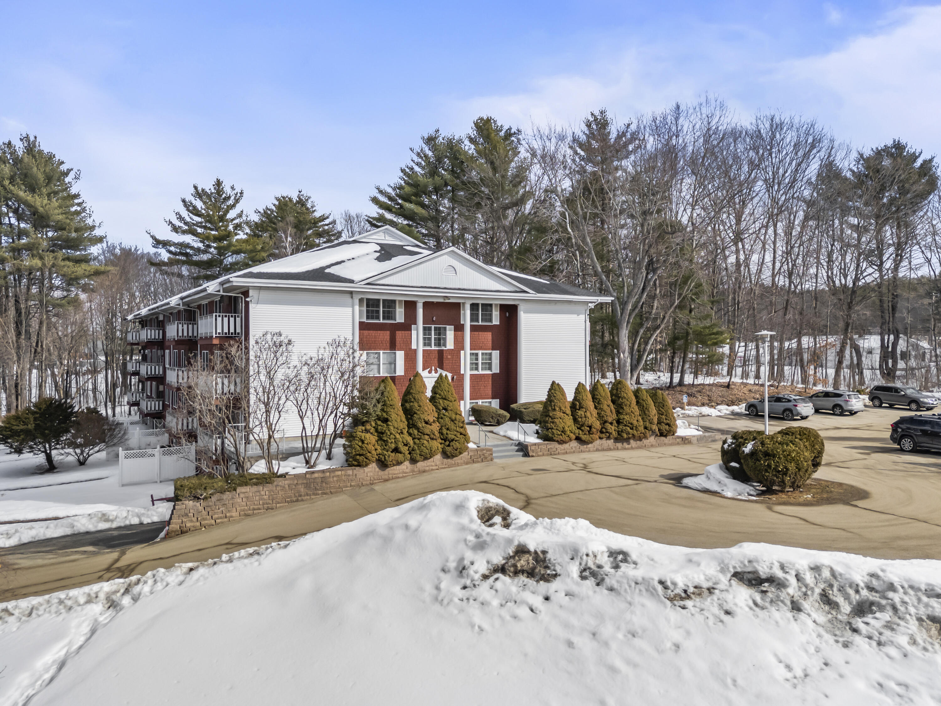 600 Riverside Drive, Unit 18 Augusta, ME 04330 - Photo 7 of 55 600 Riverside Dr #18_107
